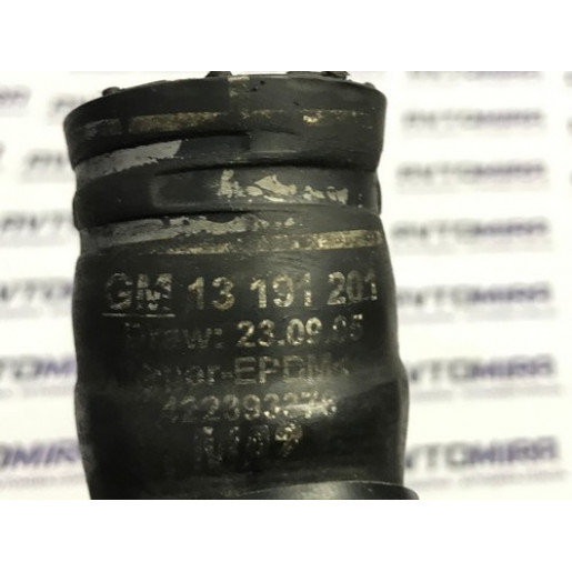 Патрубок системы охлаждения Opel Corsa D 1.7 CDTI 2006-2014 422393376